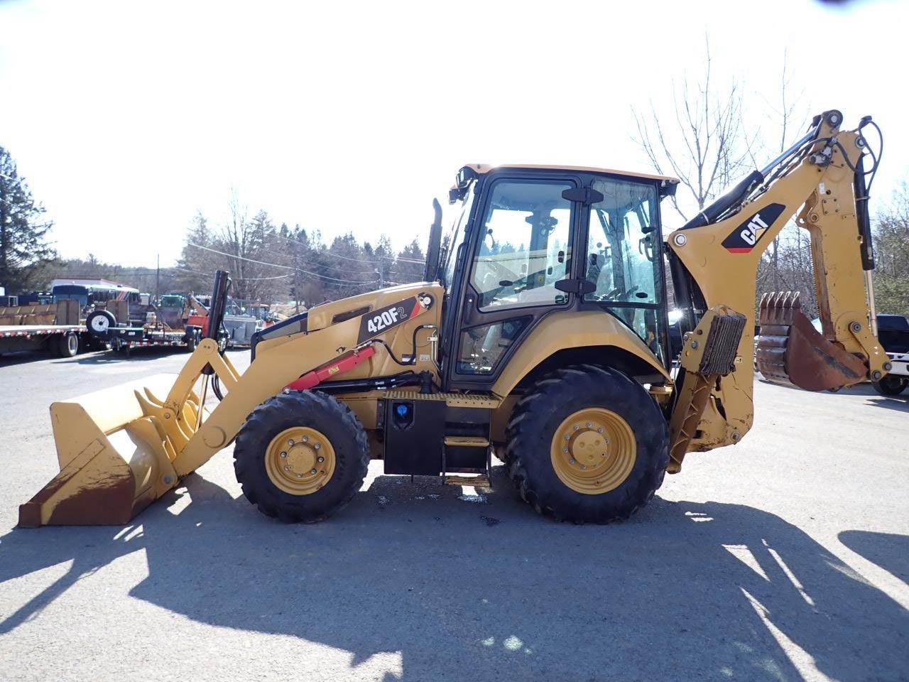 2018 Caterpillar 420F2 Backhoe