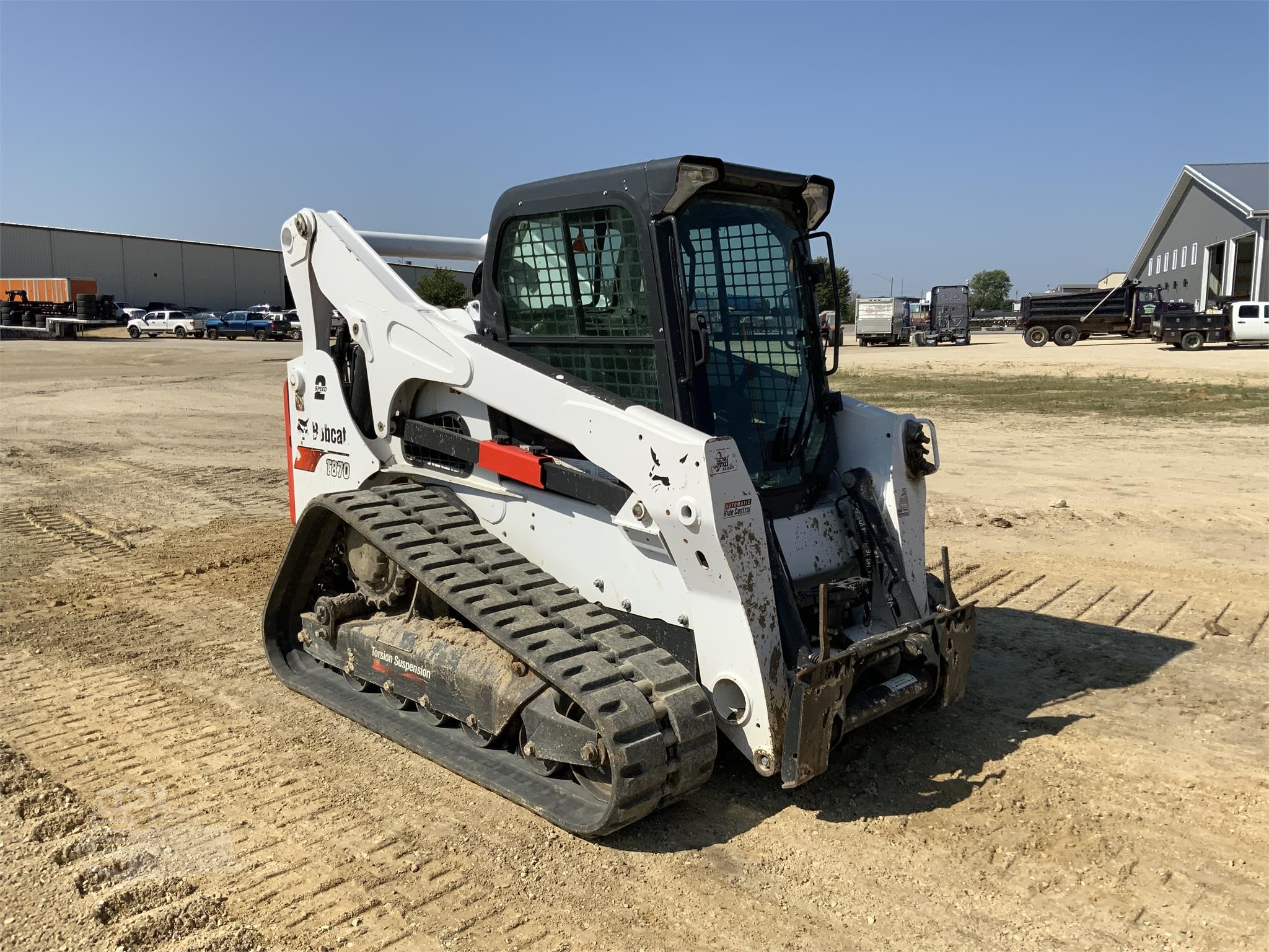 2019 BOBCAT T870