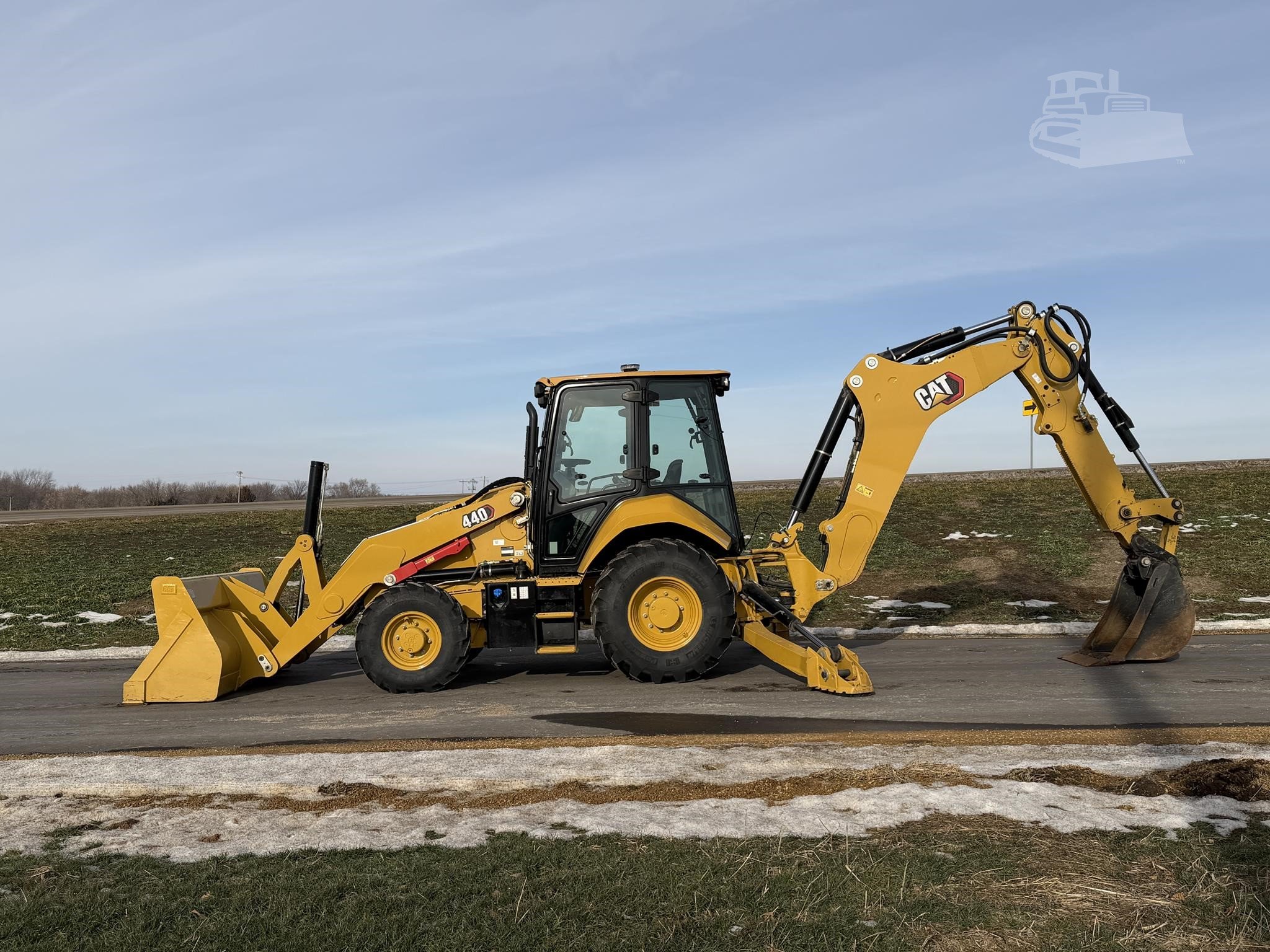 2021 Caterpillar 440 Backhoe Loader