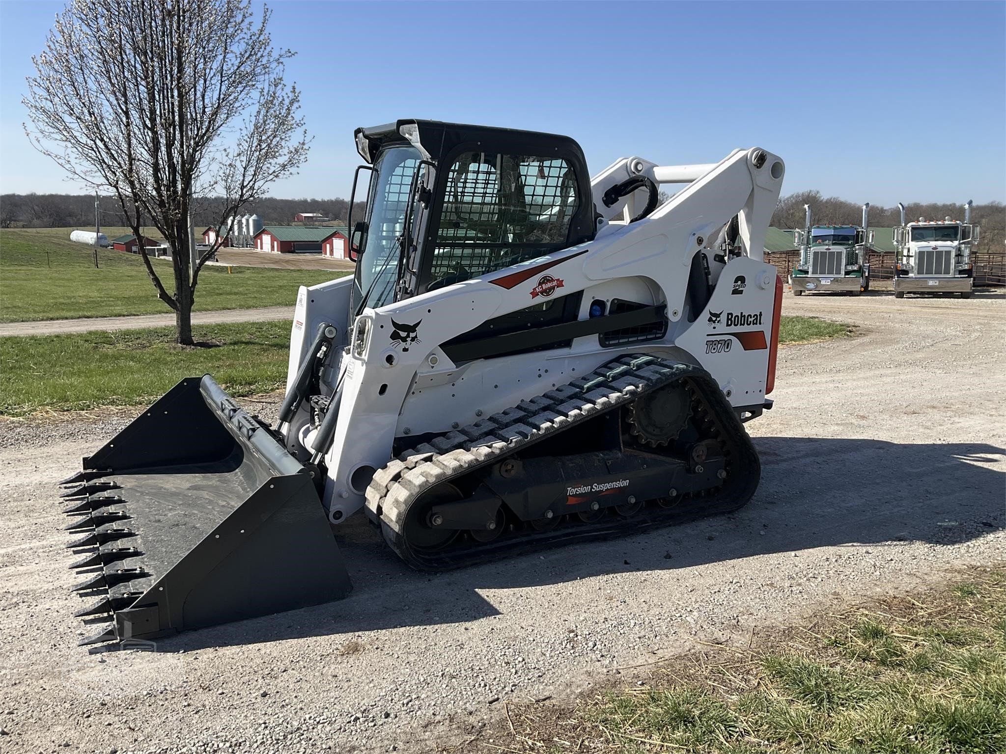 2022 Bobcat T870 Compact Track Loader